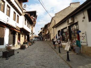 Veliko Tarnovo Altstadtstrasse Copyright Conti-Reisen