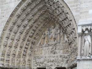 Notre Dame Copyright by Conti-Reisen