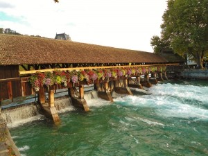 Thun Schleuse an der Aare (C) Conti-Reisen