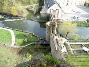 Unterstadt mit Alzette (c) Krumpen
