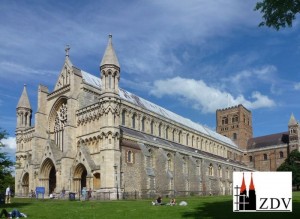 Dombaureisen – Winchester Cathedral & Abbey CCBYND2.0-Fotorus-at-flickr