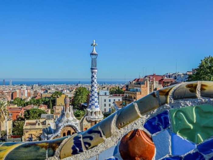 Barcelona Park Gueell Aussicht CC0-at-pixabay